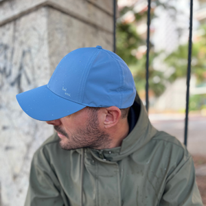 Casquette imperméable - bleu clair