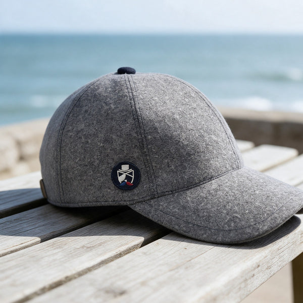 Casquette laine grise écusson – Last Chance